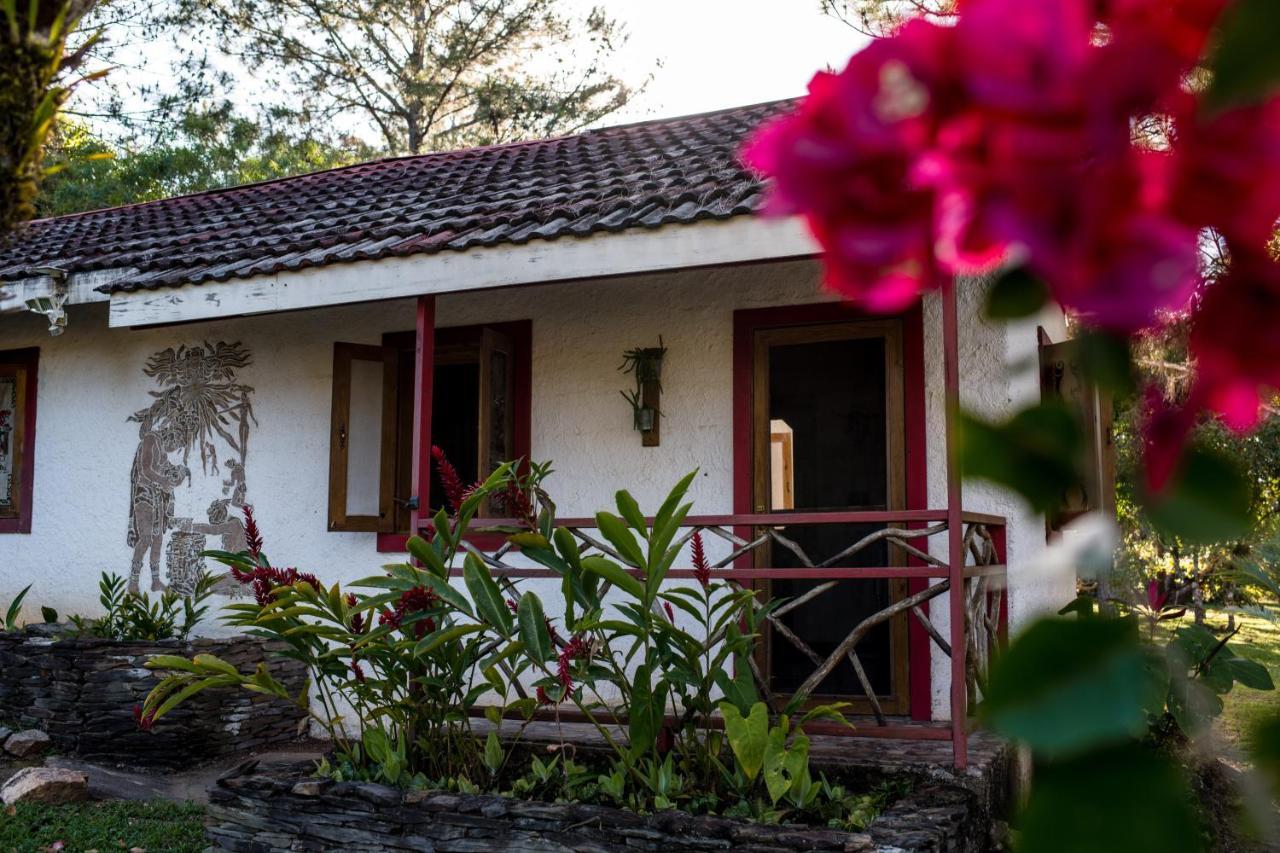 Pine Ridge Lodge San Ignacio Kültér fotó
